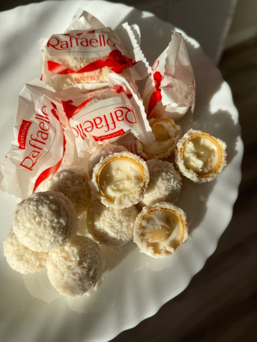 Sweets with open and closed packings