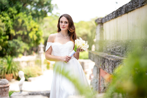Bunch of creme flowers