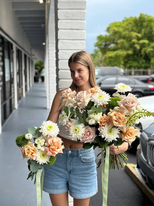 2 Bouquets of beautiful colorful flowers