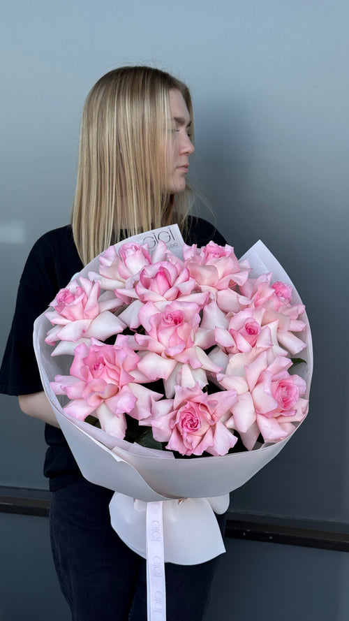 Bouquet Pink French Roses