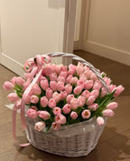 Basket Pink tulips