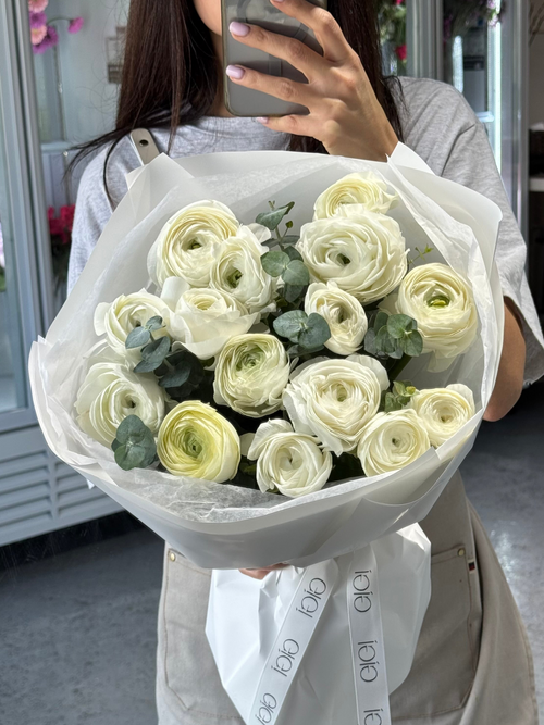 Bouquet Ranunculus White